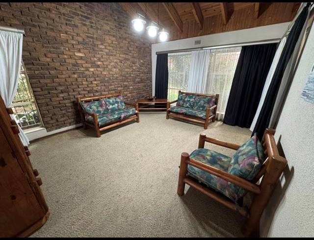 4 BEDROOM HOUSE FOR SALE IN EDLEEN